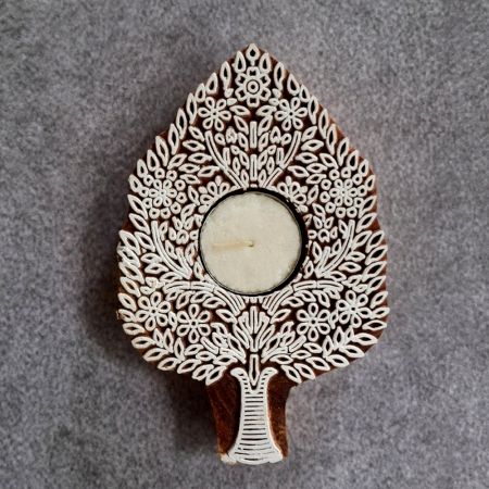 Handcrafted Wooden Tree T Light Decor Piece